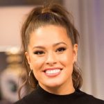 “You’re kidding me!” Stunned Ashley Graham confirms she’s having twin boys in sweet video