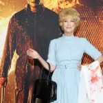 Jamie Lee Curtis salutes her mom at ‘Halloween Kills’ premiere