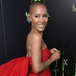 Jada Pinkett Smith opens up about her hair loss; Snoop Dogg and Kevin Hart remember 2021; & more